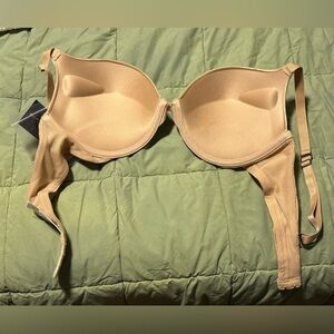 Convertible strap pushup bra